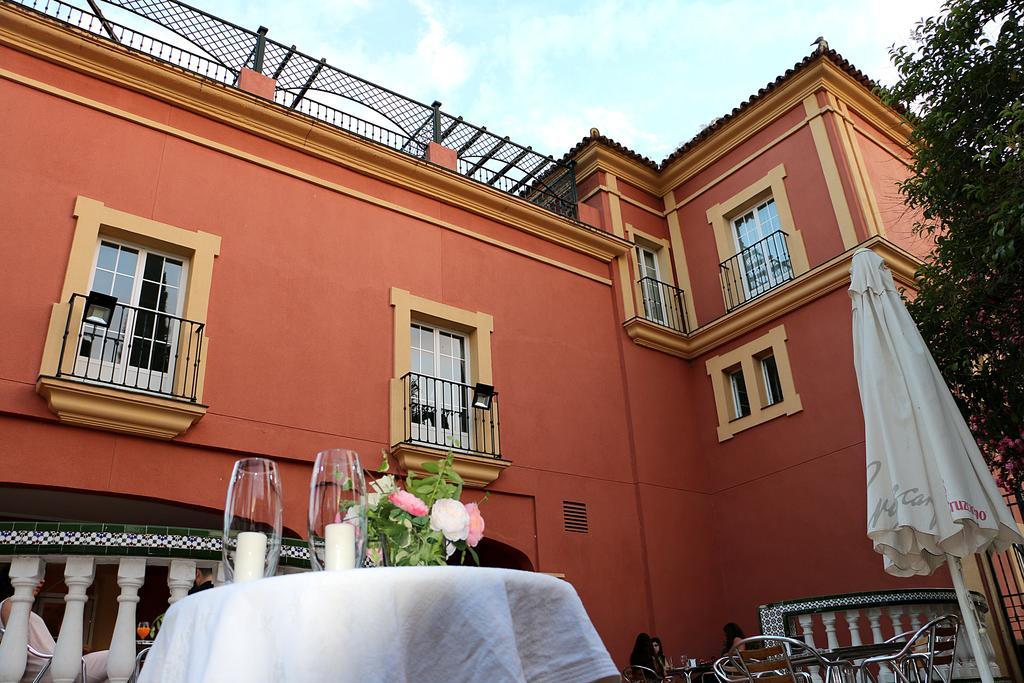 Hotel Cristina Fregenal de la Sierra Exterior photo